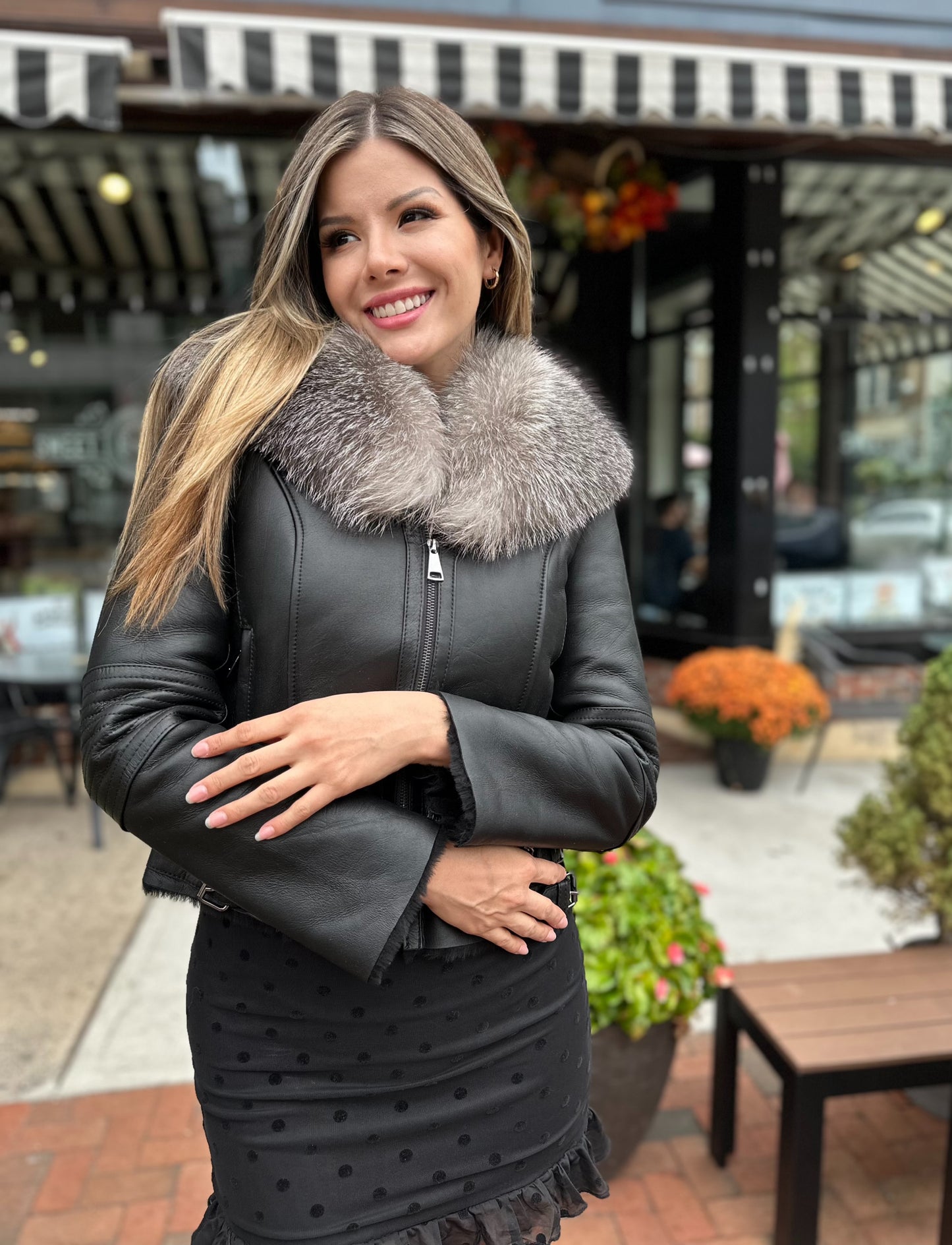 Linda - Sheepskin Shearling Coat With Fox Collar