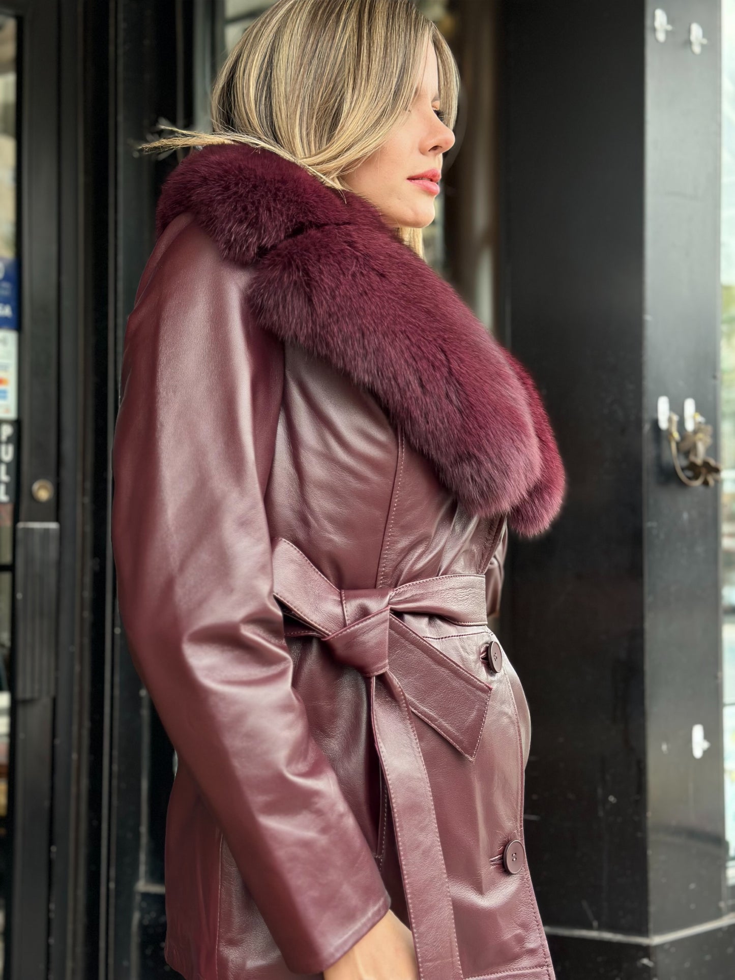Elsa - Lambskin Leather Jacket With Fox Collar