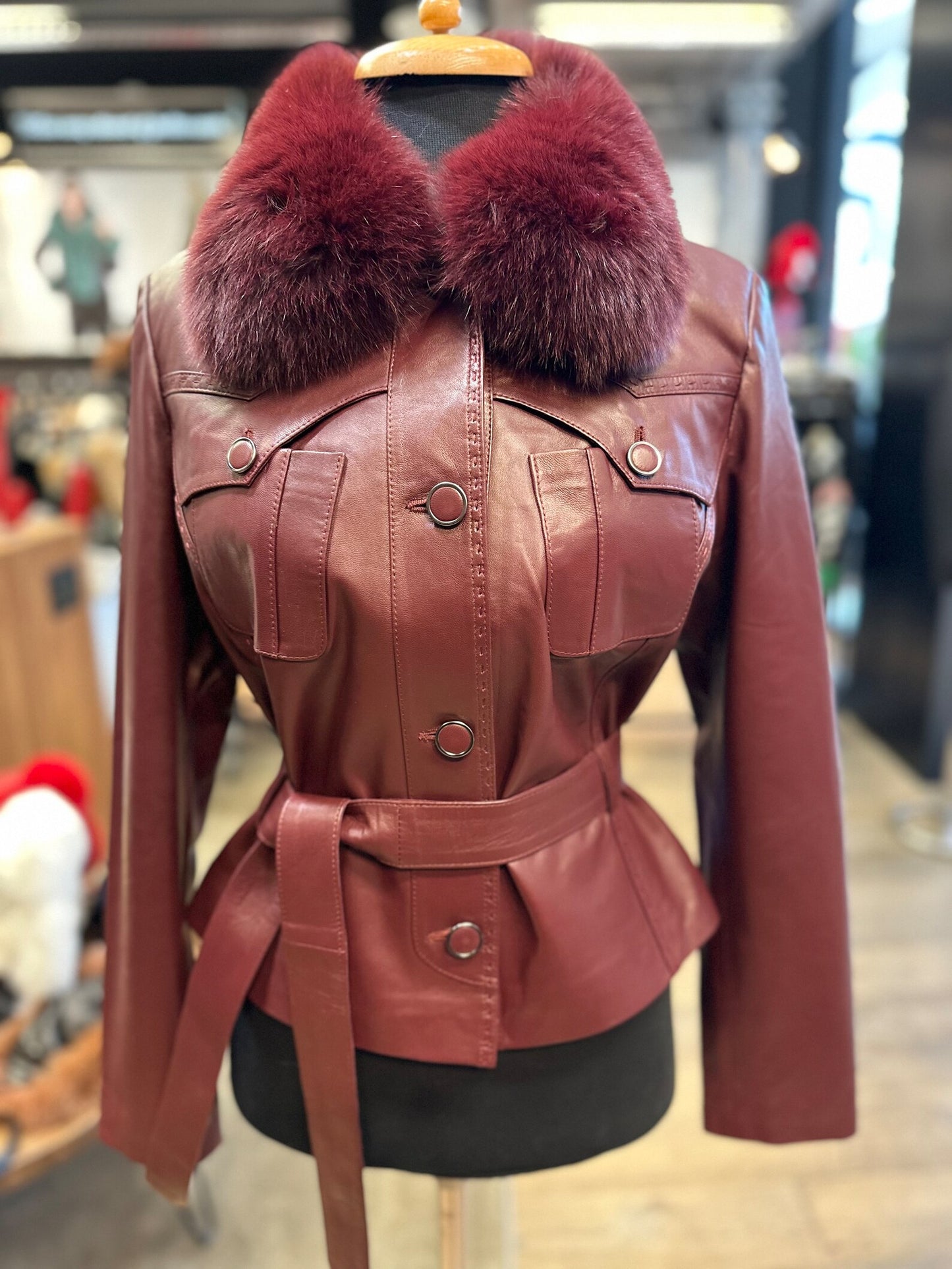 Sarah - Lambskin Leather Jacket With Fox Collar