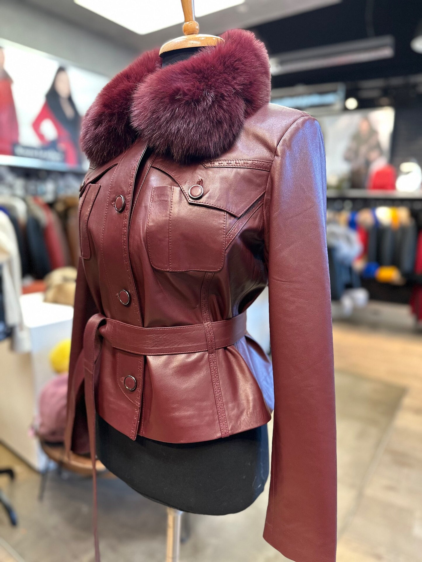Sarah - Lambskin Leather Jacket With Fox Collar