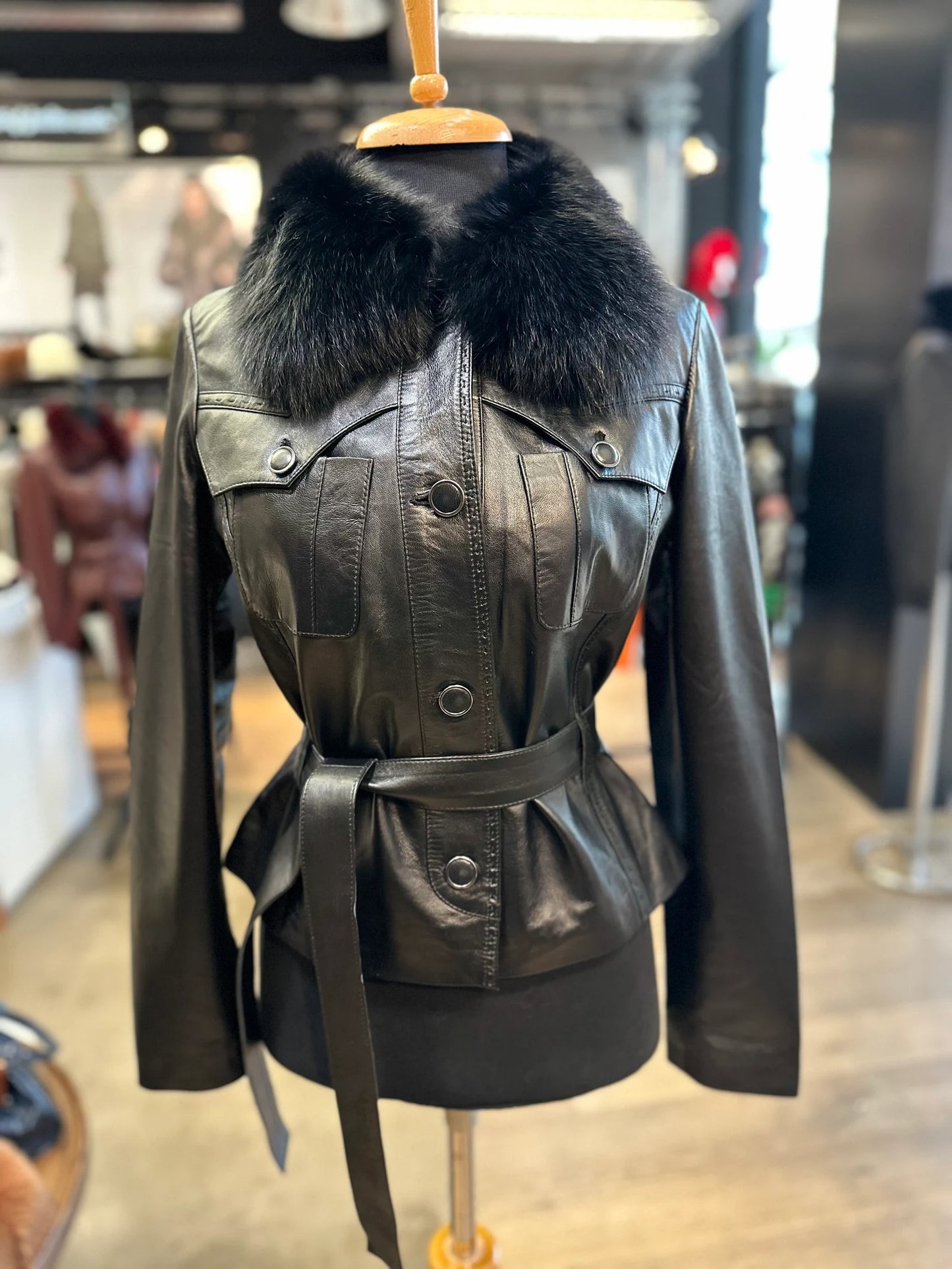 Sarah - Lambskin Leather Jacket With Fox Collar