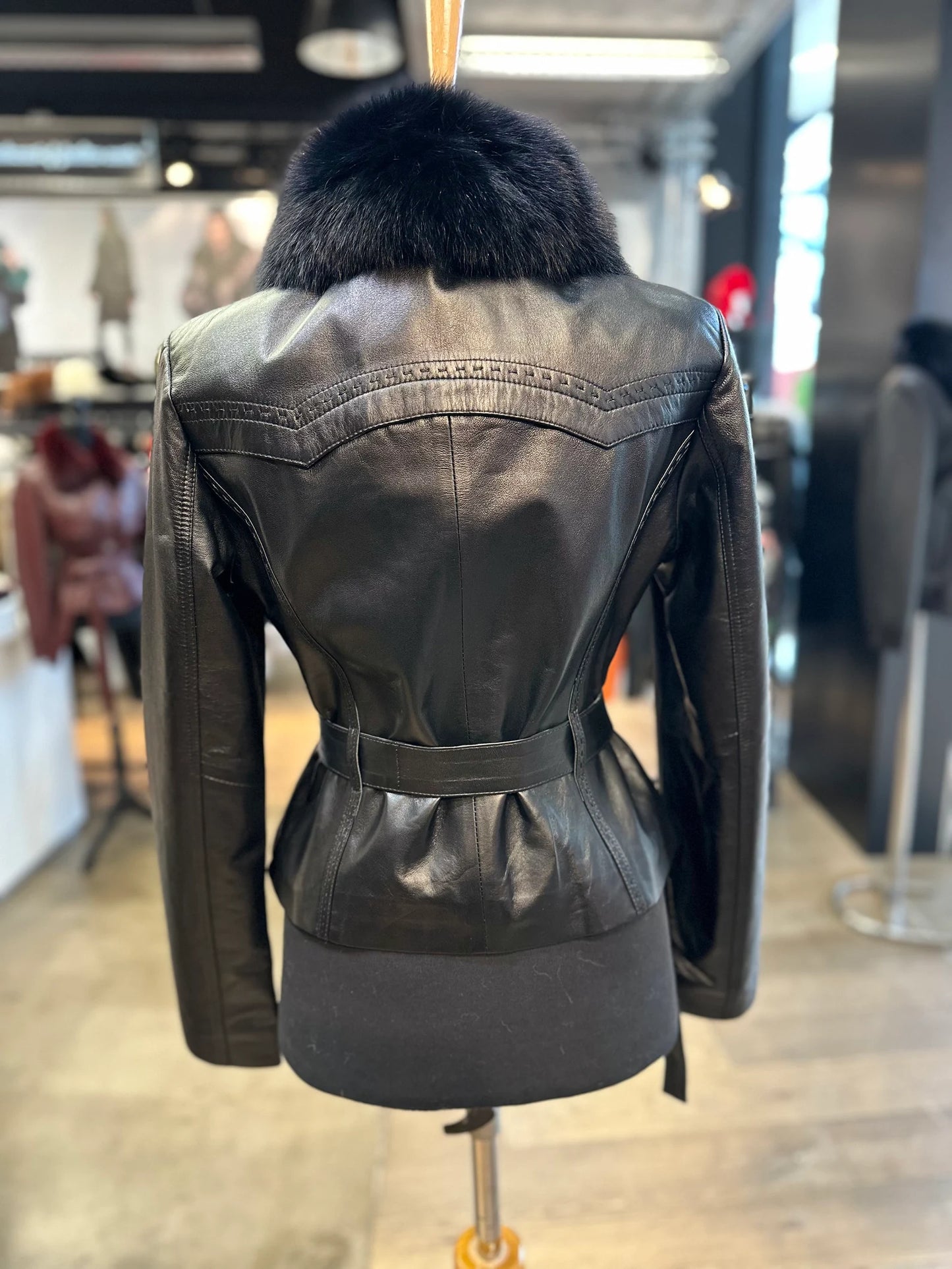 Sarah - Lambskin Leather Jacket With Fox Collar